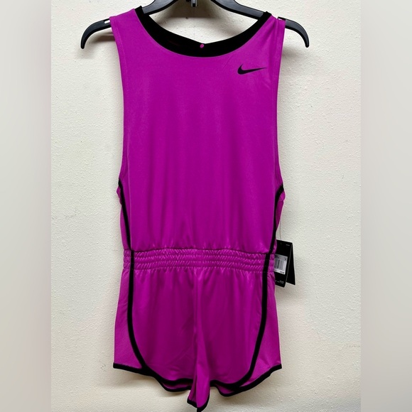 Nike NWT Women's Running Romper Pink - Size XS - Picture 2 of 7